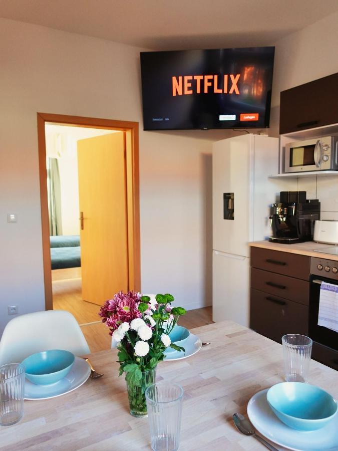 Luvono Apartments - 2 Schlafzimmer / Netflix / Disney+ Магдебург Экстерьер фото